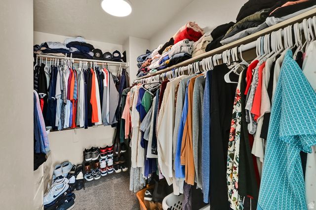 1064 DARCY DR, North Salt Lake, UT 84054