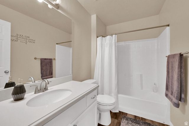 1064 DARCY DR, North Salt Lake, UT 84054