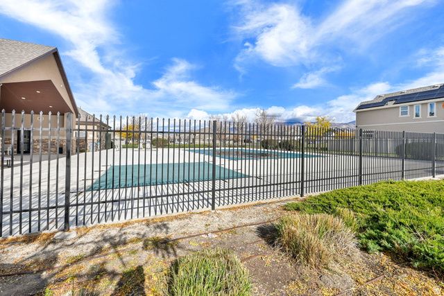 1064 DARCY DR, North Salt Lake, UT 84054