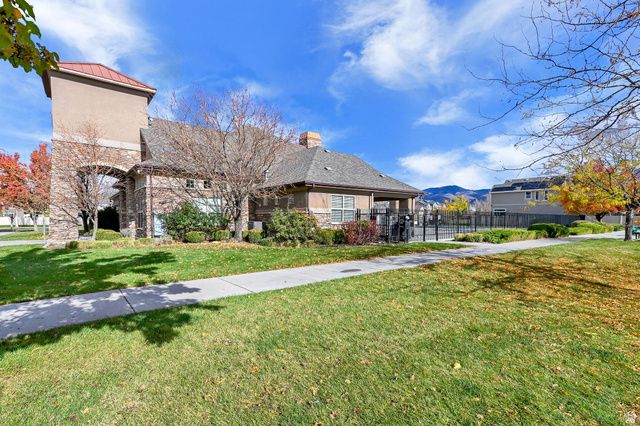 1064 DARCY DR, North Salt Lake, UT 84054