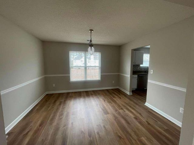 408 Canoga Court, Mcdonough, GA 30253
