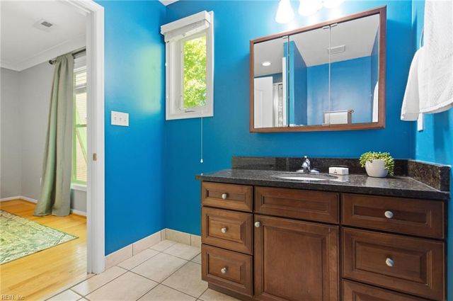 1401 Colonial Ave, Norfolk, VA 23517