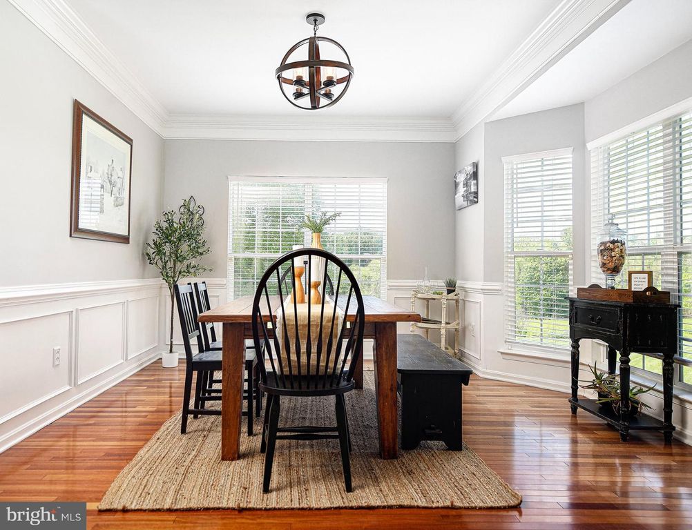 Image 18 of property listing at 1716 S LAURA CT, Jarrettsville, MD 21084
