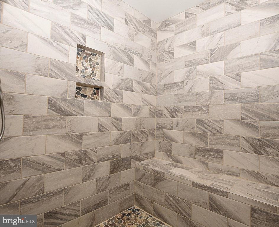 Image 37 of property listing at 1716 S LAURA CT, Jarrettsville, MD 21084