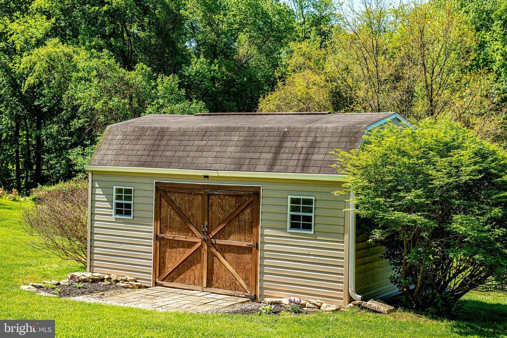 Image 57 of property listing at 1716 S LAURA CT, Jarrettsville, MD 21084
