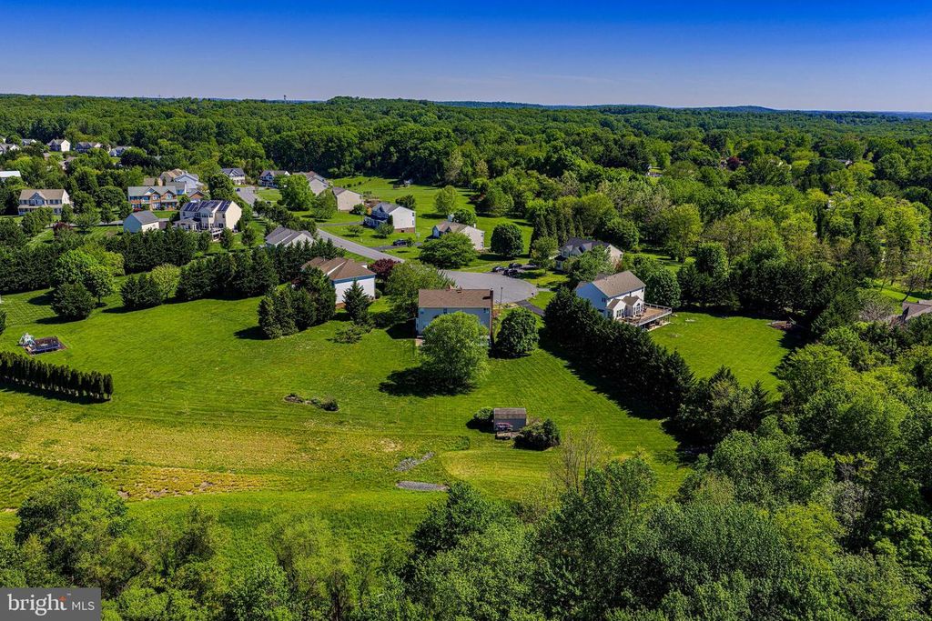 Image 75 of property listing at 1716 S LAURA CT, Jarrettsville, MD 21084