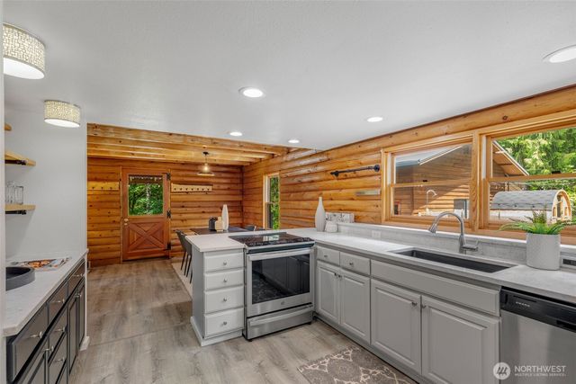 6819 181st Avenue SE, Snohomish, WA 98290