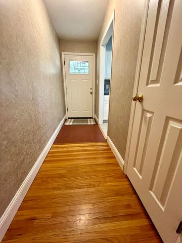 1156 N Waddington, Wichita, KS 67212