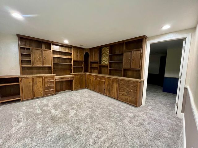 1156 N Waddington, Wichita, KS 67212