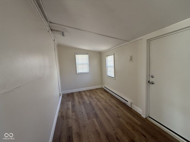 5826 Greenfield Avenue, Indianapolis, IN 46219