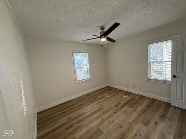 5826 Greenfield Avenue, Indianapolis, IN 46219