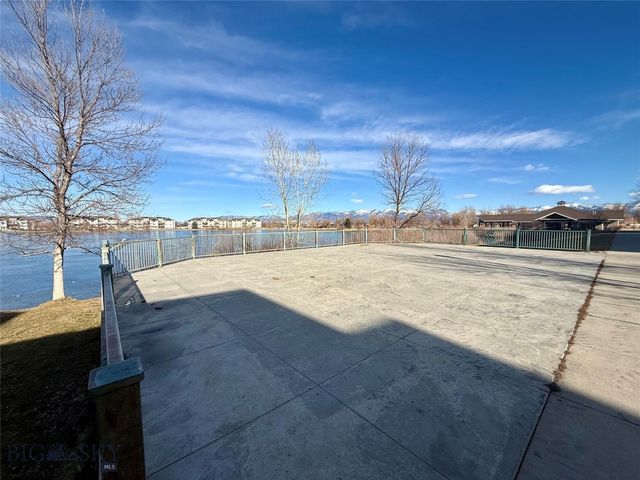 129 Village Drive 104, Belgrade, MT 59714