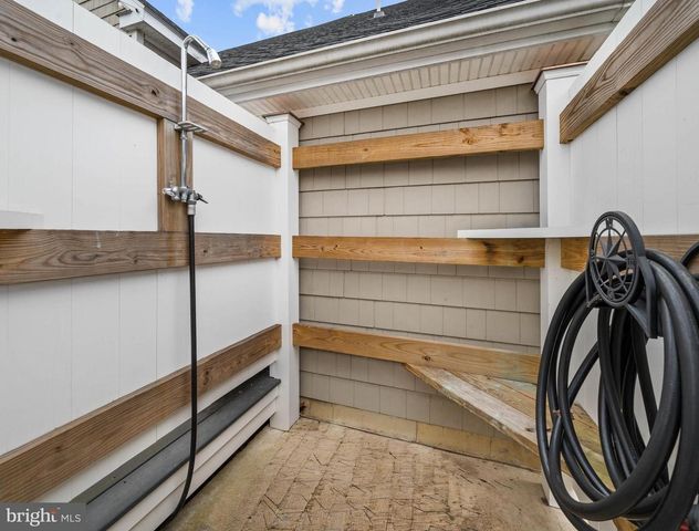 38 VIRGINIA AVE, Earleville, MD 21919