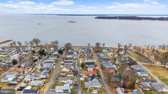 38 VIRGINIA AVE, Earleville, MD 21919