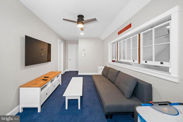 38 VIRGINIA AVE, Earleville, MD 21919