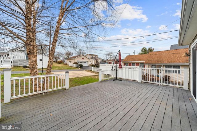 38 VIRGINIA AVE, Earleville, MD 21919