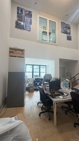 131-10 40th Road 2nd FL, Flushing, NY 11354