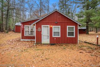 351 Oak Lake Rd Road, Mio, MI 48647