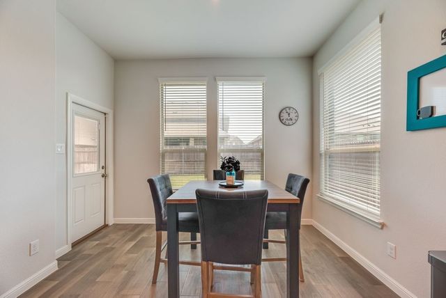 7807 Links Drive, Arlington, TX 76001