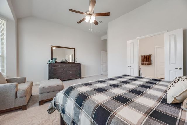 7807 Links Drive, Arlington, TX 76001