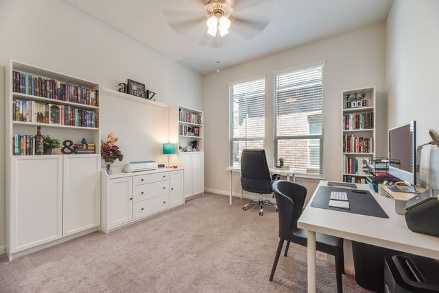 7807 Links Drive, Arlington, TX 76001