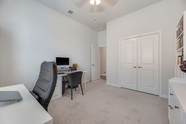 7807 Links Drive, Arlington, TX 76001