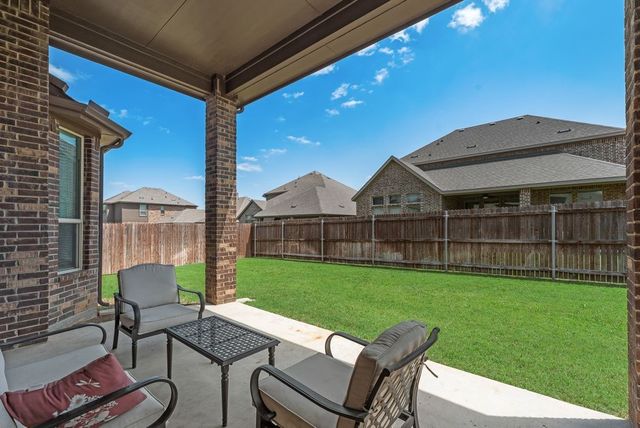 7807 Links Drive, Arlington, TX 76001