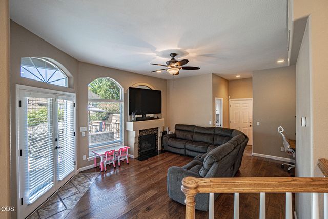 3270 Larue Drive, Medford, OR 97504