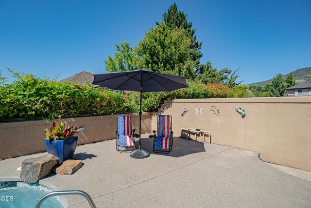 3270 Larue Drive, Medford, OR 97504