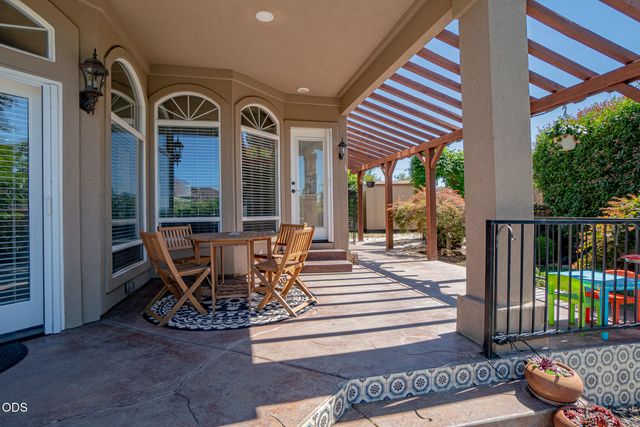 3270 Larue Drive, Medford, OR 97504