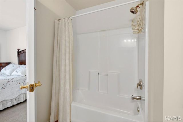 406 S Church Street 124, St Peters, MO 63376