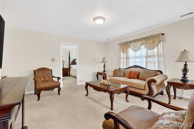 406 S Church Street 124, St Peters, MO 63376