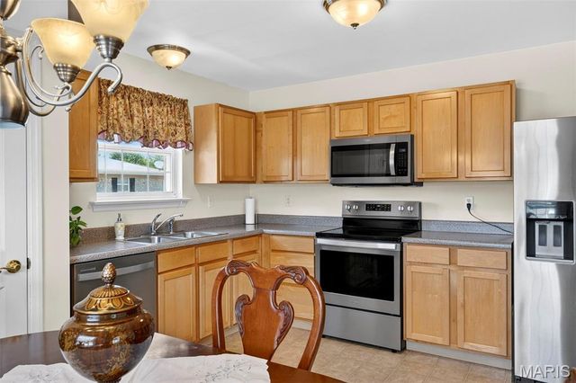 406 S Church Street 124, St Peters, MO 63376