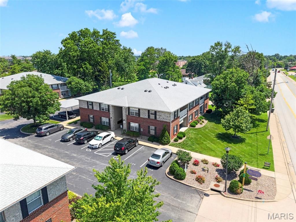 406 S Church Street 124, St Peters, MO 63376