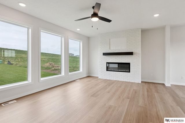 10910 N 160 Street, Bennington, NE 68007