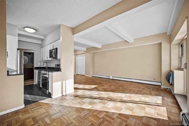 80 E Hartsdale Avenue T20, Hartsdale, NY 10530