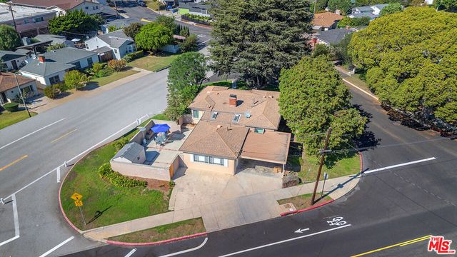 11810 Radio Drive, Los Angeles, CA 90064