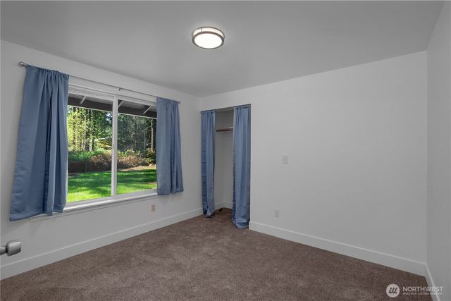 40 E Lambeth Way, Shelton, WA 98584