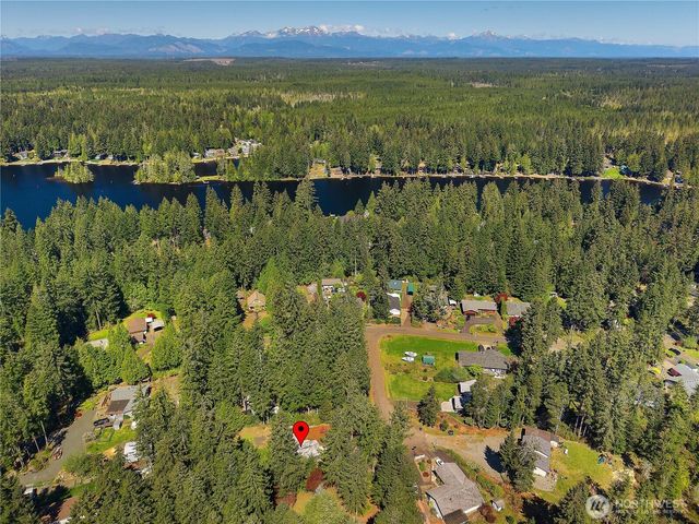 40 E Lambeth Way, Shelton, WA 98584