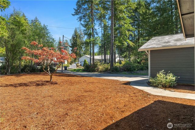 40 E Lambeth Way, Shelton, WA 98584