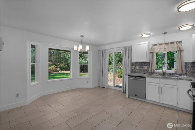 40 E Lambeth Way, Shelton, WA 98584