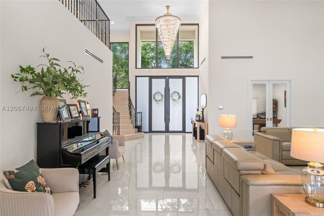 5720 SW 128th St, Pinecrest, FL 33156