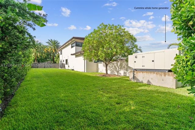 5720 SW 128th St, Pinecrest, FL 33156
