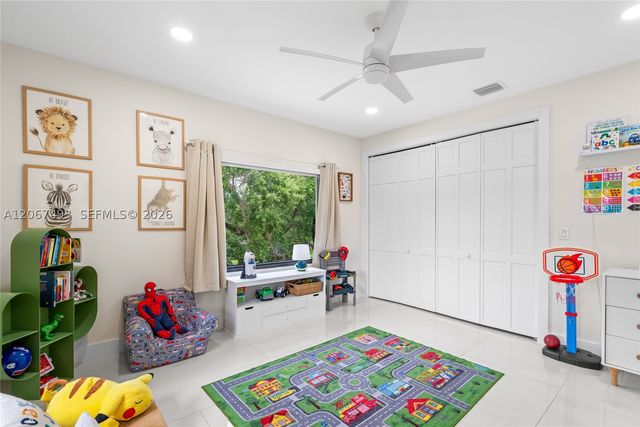 5720 SW 128th St, Pinecrest, FL 33156