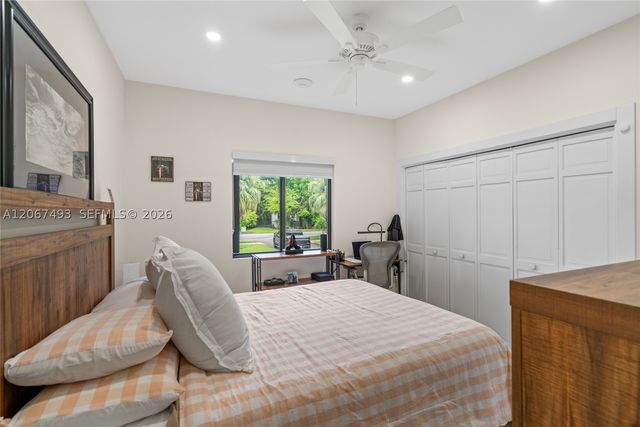 5720 SW 128th St, Pinecrest, FL 33156