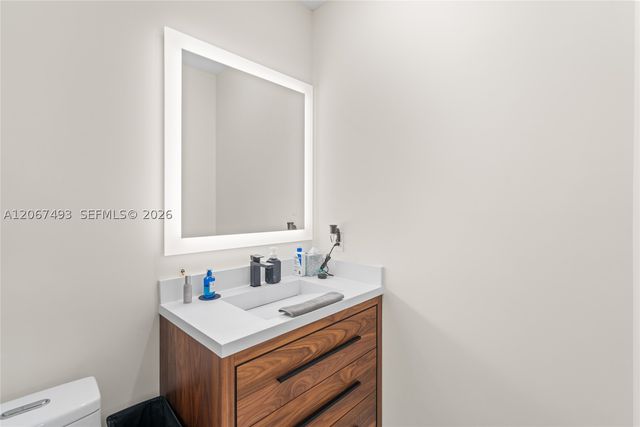 5720 SW 128th St, Pinecrest, FL 33156