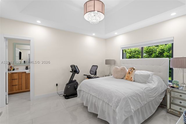 5720 SW 128th St, Pinecrest, FL 33156
