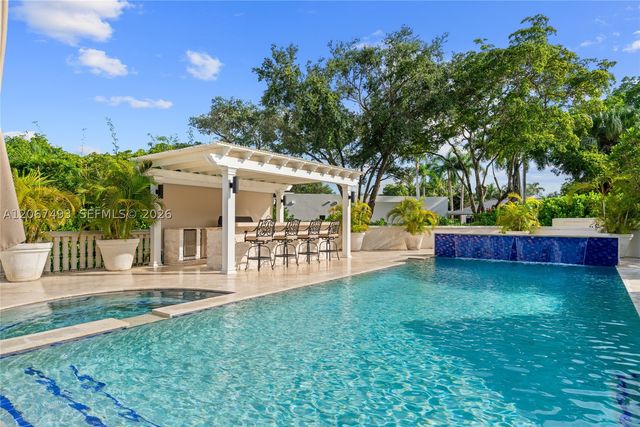 5720 SW 128th St, Pinecrest, FL 33156