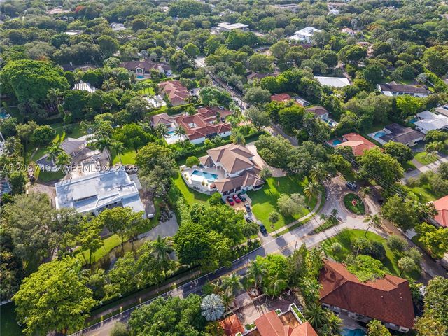 5720 SW 128th St, Pinecrest, FL 33156