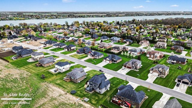 3143 Regatta Lane, St Clair Twp, MI 48079